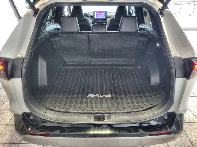 Used 2024 Toyota RAV4 XSE AWD/4WD image 24