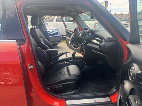 Used 2020 MINI Cooper S FWD image 22