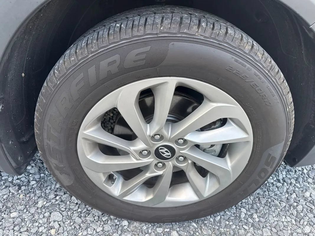 Used 2016 Hyundai Tucson SE w/ Option Group 02 AWD/4WD image 7