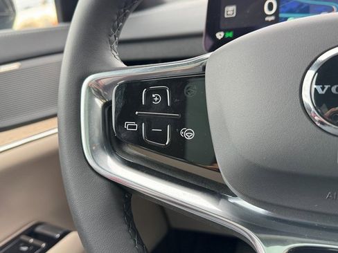 New 2025 Volvo EX90 Plus w/ Protection Package Premier image 27