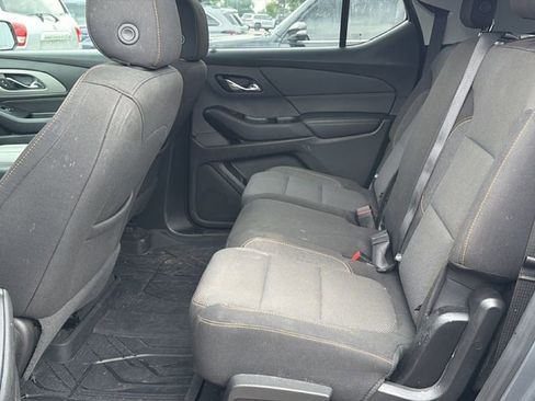 Used 2018 Chevrolet Traverse LS w/ LPO, Floor Liner Package FWD image 9