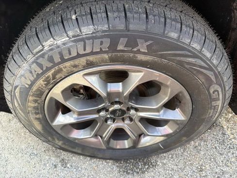 Certified 2023 Ford Maverick XLT FWD image 33