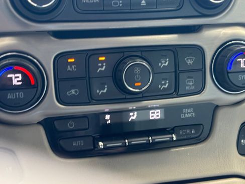 Used 2019 GMC Yukon Denali w/ Denali Ultimate Package image 4