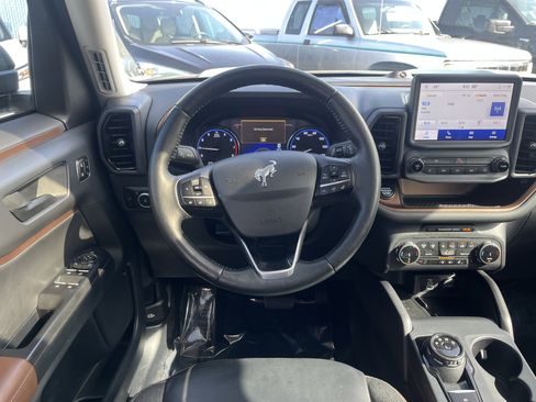 Used 2023 Ford Bronco Sport Outer Banks w/ Tech Package AWD/4WD image 29