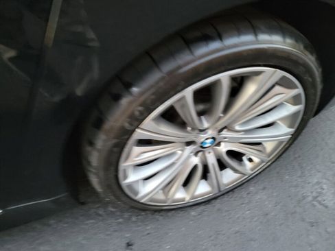 Used 2017 BMW 750Li xDrive image 35