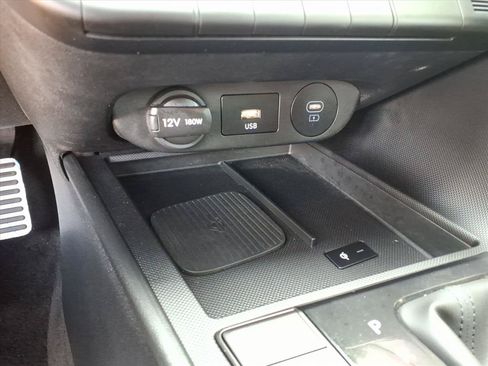 Used 2026 Hyundai Elantra Sport FWD image 12