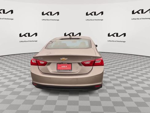 Used 2024 Chevrolet Malibu LT FWD image 7