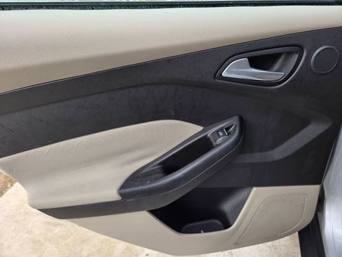 Used 2012 Ford Focus Electric Hatchback image 10