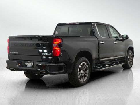 Used 2023 Chevrolet Silverado 1500 High Country image 5