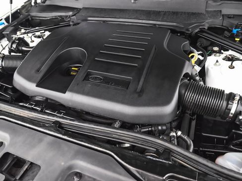 Used 2023 Land Rover Discovery HSE R-Dynamic image 48