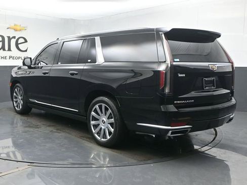 Used 2024 Cadillac Escalade ESV Premium Luxury Platinum image 38