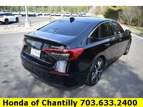 Certified 2024 Honda Civic Touring image 7