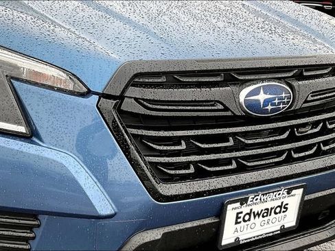 Used 2023 Subaru Forester Premium image 32