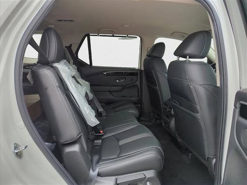 New 2025 Honda Pilot EX-L image 14