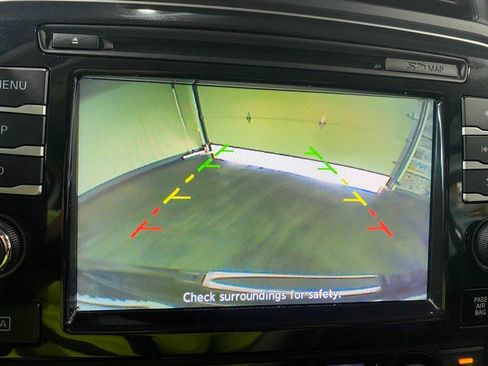 Used 2017 Nissan Maxima SR w/ Midnight Edition image 23