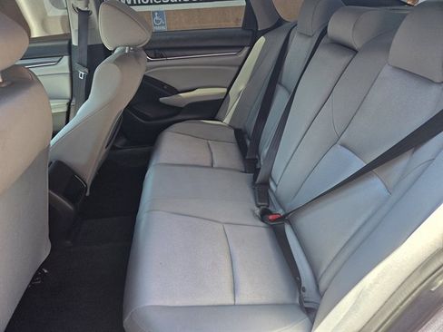 Used 2019 Honda Accord LX image 10