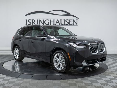 Used 2025 BMW X3 xDrive30i w/ Premium Package image 3