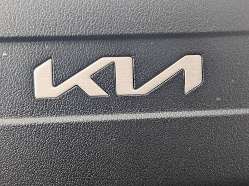 New 2026 Kia K4 FWD image 31