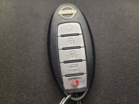Used 2023 Nissan Altima 2.5 S FWD image 32
