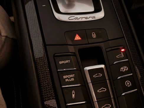 Used 2016 Porsche 911 GT3 RS image 19