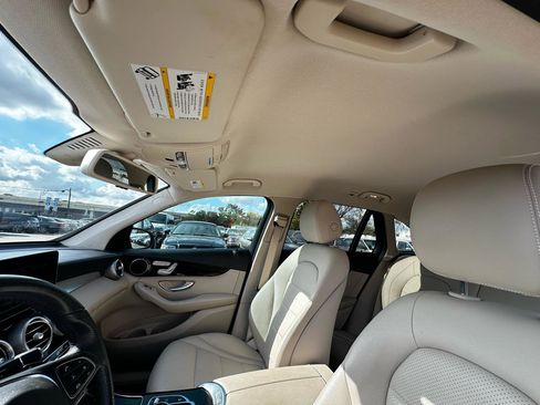 Used 2019 Mercedes-Benz GLC 300 image 53