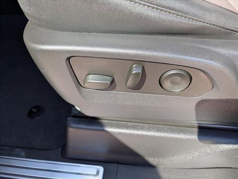 Used 2023 Chevrolet Silverado 1500 LTZ w/ LTZ Convenience Package II image 30