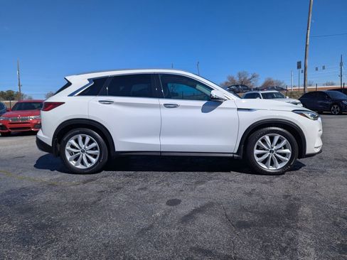 Used 2019 INFINITI QX50 Luxe w/ Cargo Package image 4