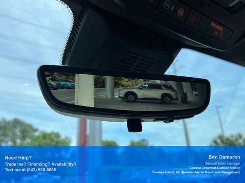 Used 2025 Chevrolet Equinox LT w/ Convenience Package II FWD image 48