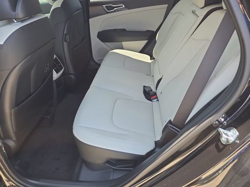 New 2027 Kia Sportage EX AWD/4WD image 17