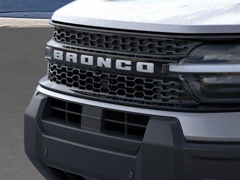 New 2025 Ford Bronco Sport Outer Banks w/ Outer Banks Tech Package+ image 17