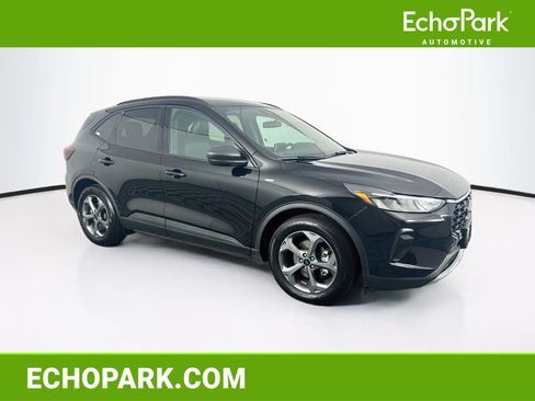 Used 2025 Ford Escape ST-Line FWD image 1