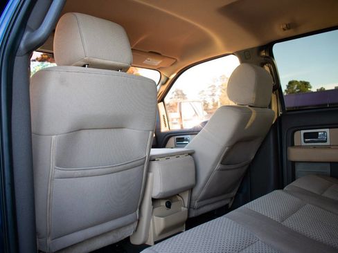 Used 2011 Ford F150 XLT w/ XLT Chrome Pkg image 26