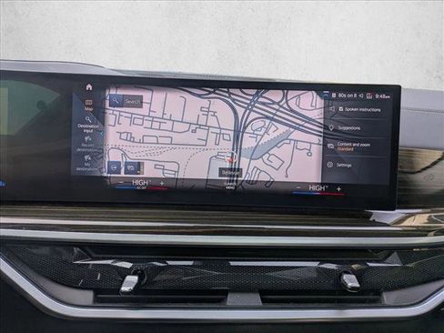 Used 2023 BMW X7 xDrive40i image 14
