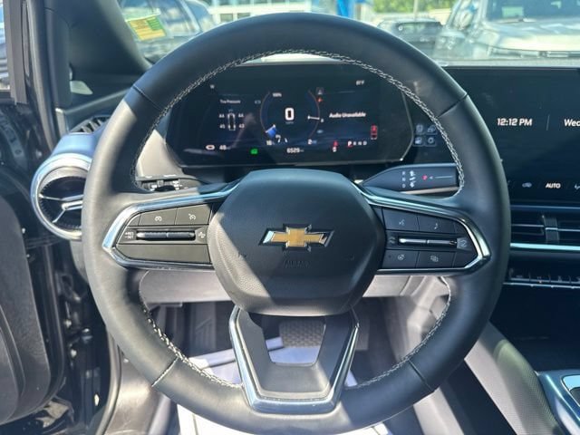 Used 2025 Chevrolet Equinox EV LT w/ Convenience Package FWD image 15