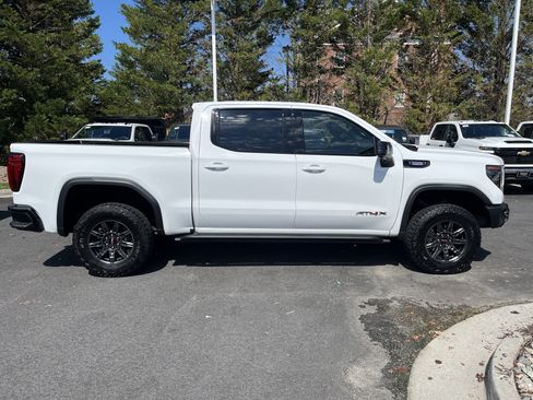 Used 2024 GMC Sierra 1500 AT4X AWD/4WD image 12