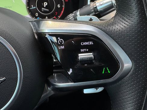 Used 2021 Jaguar XF R-Dynamic SE image 62