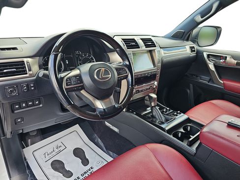 Used 2021 Lexus GX 460 Luxury w/ Sport Design Package AWD/4WD image 13