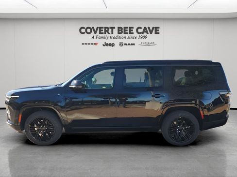 New 2026 Jeep Grand Wagoneer Limited image 5