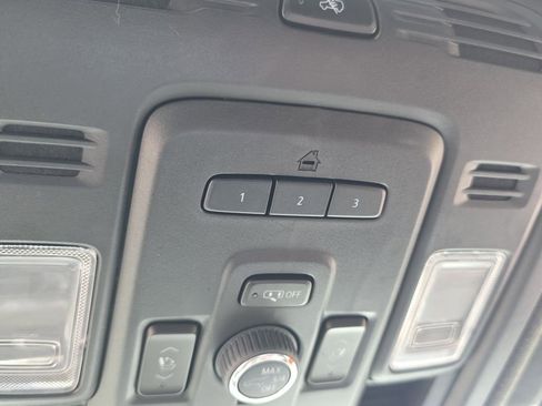 Used 2023 Cadillac Escalade Sport Platinum w/ LPO, ONYX Package image 27