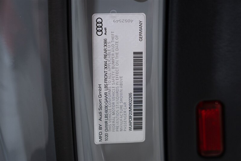 Used 2021 Audi RS 7 Sportback w/ Carbon Optic Package AWD/4WD image 37