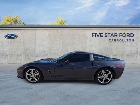 Used 2009 Chevrolet Corvette Coupe w/ Preferred Equipment Group image 5