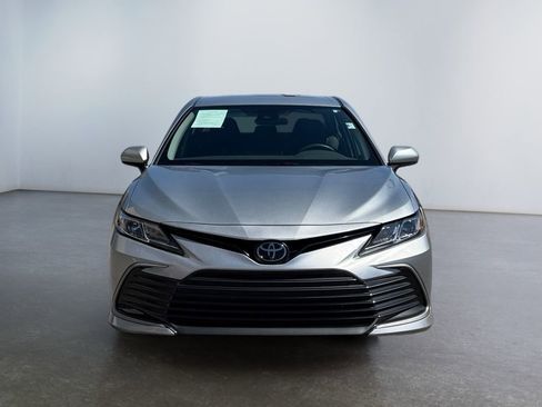 Used 2024 Toyota Camry LE image 2