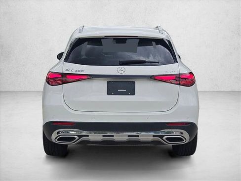 Used 2023 Mercedes-Benz GLC 300 4MATIC image 6