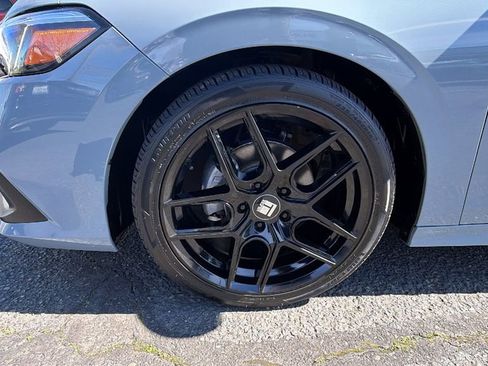 Used 2024 Honda Civic Sport image 10