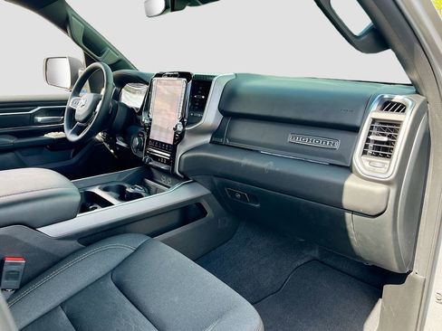 Certified 2025 RAM 1500 Big Horn AWD/4WD image 28