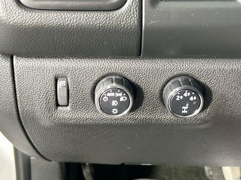 Used 2016 Chevrolet Colorado LT w/ Luxury Package, Chrome image 10