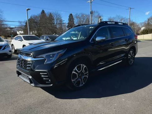 Certified 2023 Subaru Ascent Limited w/ Technology Package image 4
