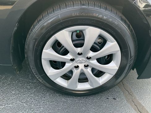 Used 2023 Toyota Corolla LE image 20