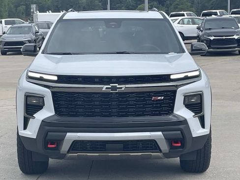 New 2026 Chevrolet Traverse Z71 w/ Enhanced Driving Package AWD/4WD image 5