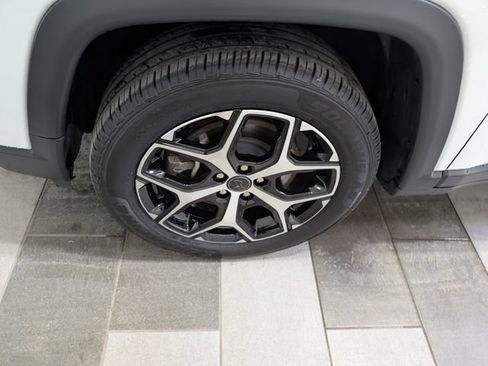 Used 2025 Jeep Compass Limited AWD/4WD image 7